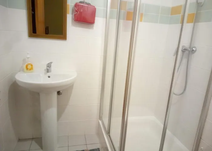 Costa Lodges, Funchal Or Madeira, Shared Santa Cruz (Madeira)